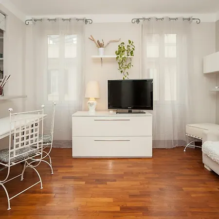 Apartment Incanto A San Pietro